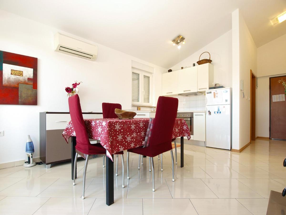 Apartments Majda 1932 파자나 외부 사진